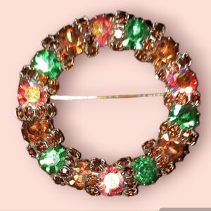RARE colored wreath style prong set rhinestone brooch vtg